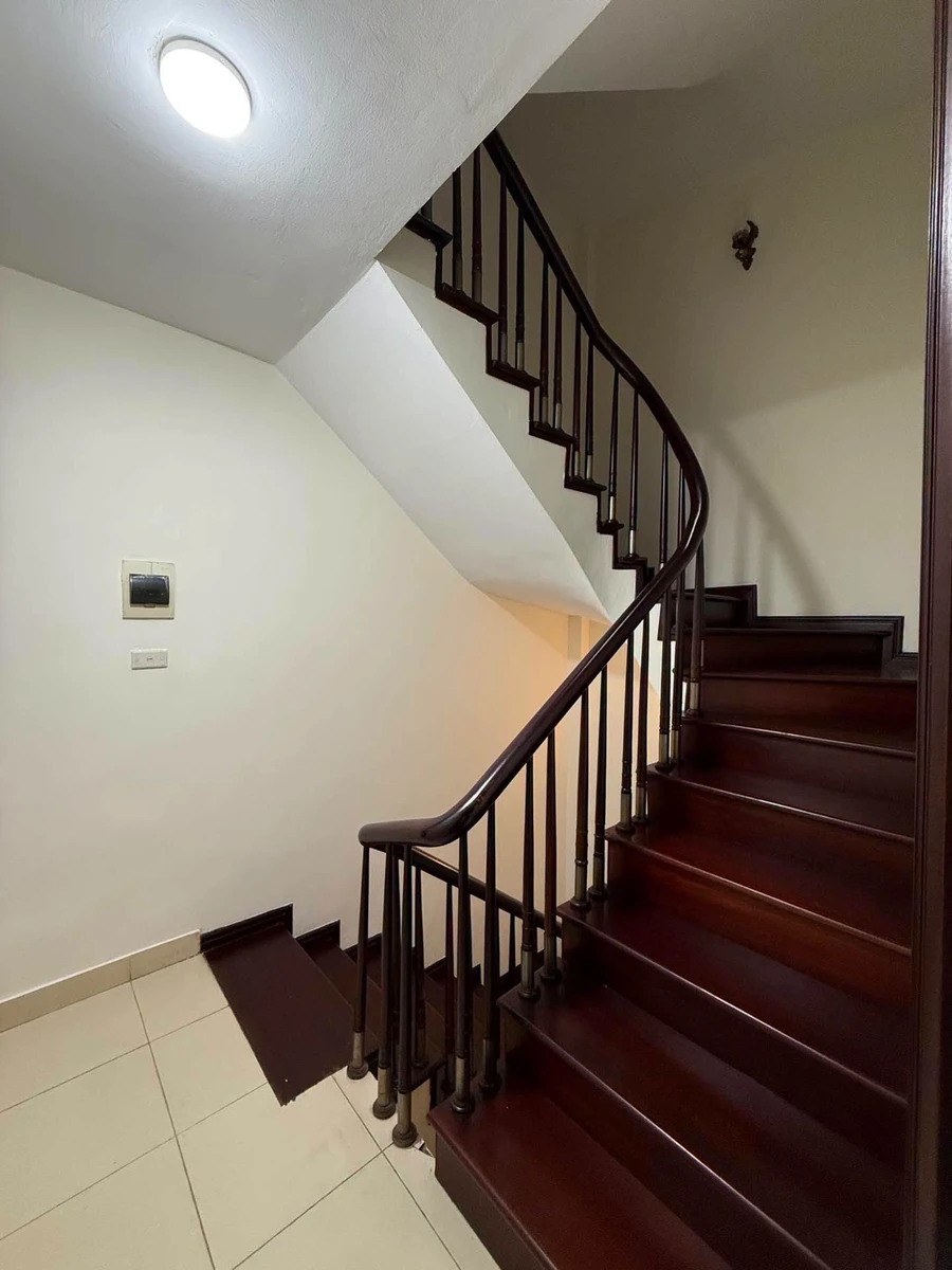 Bán nhà phố 40m² 3 PN Ngọc Khánh, Hà Nội giá 9 tỷ - Ảnh thu nhỏ 2