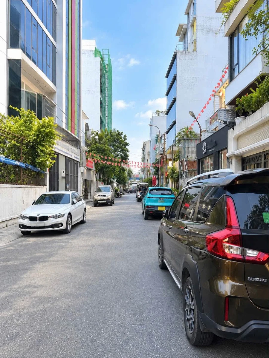Bán nhà 3 tầng 5PN 65m² Lê Văn Sỹ Q.3, giá 8.4 tỷ - Ảnh thu nhỏ 2