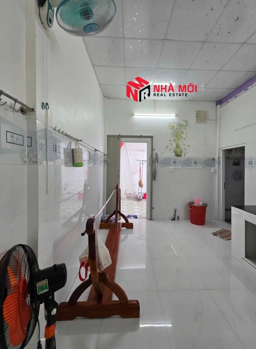 Cho thuê nhà mặt tiền Lý Thường Kiệt, Cà Mau, 2PN, 5 triệu/tháng - Ảnh thu nhỏ 5
