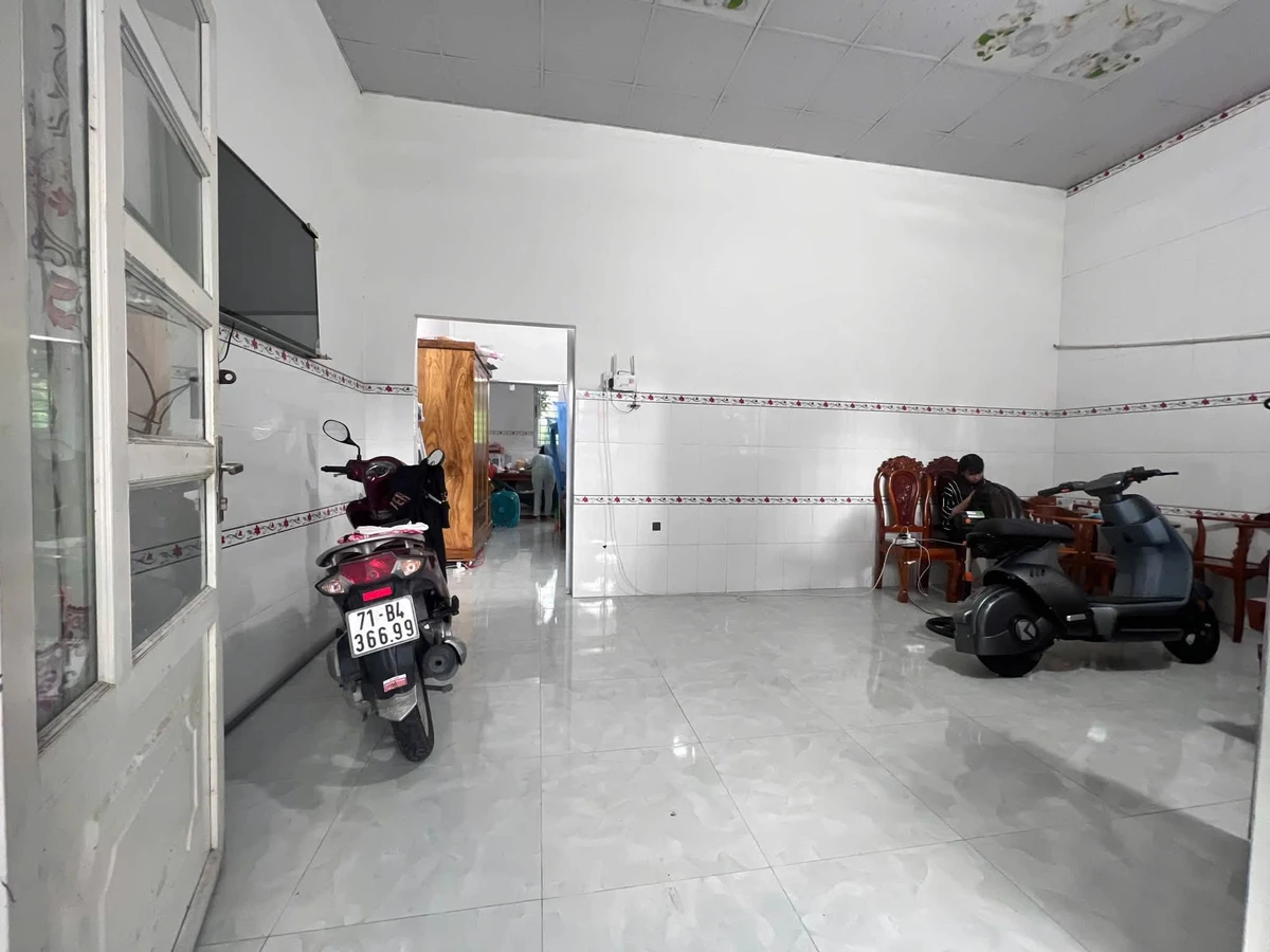 Bán nhà phố 83m2 sau siêu thị Bến Tre, Bình Chánh - Ảnh thu nhỏ 3