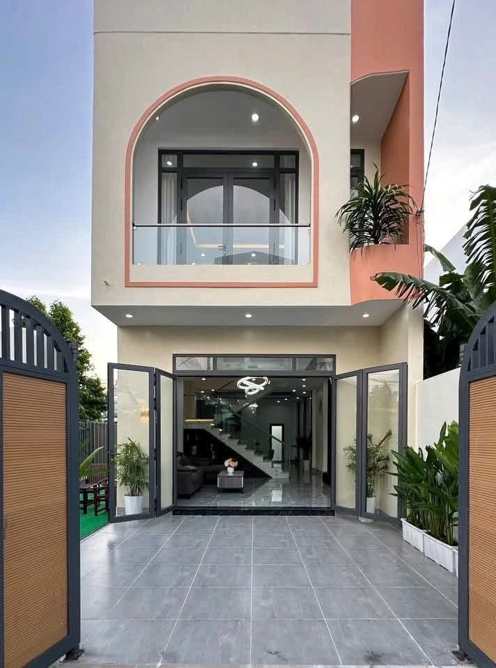 Nhà mặt tiền góc 2 phòng ngủ 85m² Rạch Giá 3.18 tỷ - Ảnh thu nhỏ 3
