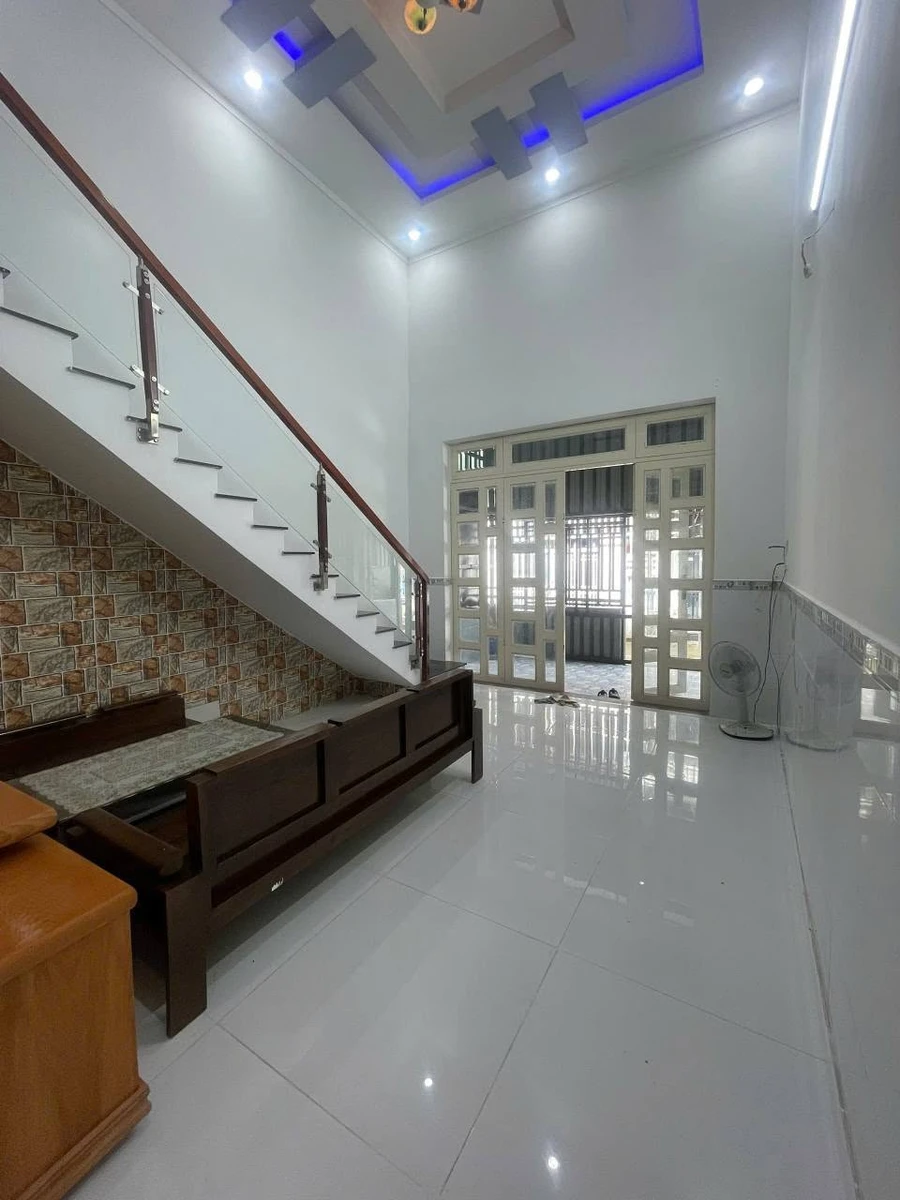 Bán nhà gác lửng 2 phòng ngủ 85m² chợ Hoá An, Quận 12 - Ảnh thu nhỏ 2