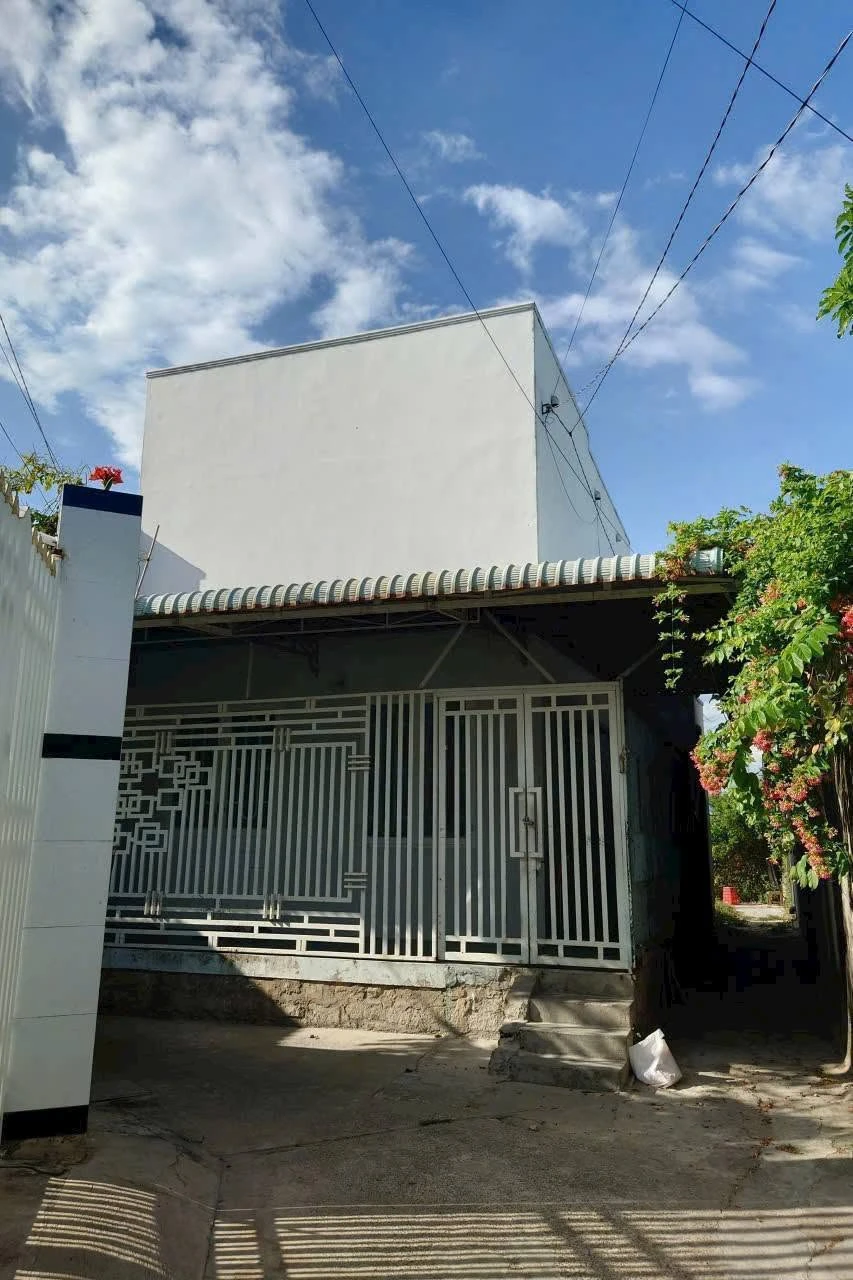 Bán nhà Xuân An 75m² 1,1 tỷ - Ảnh 1