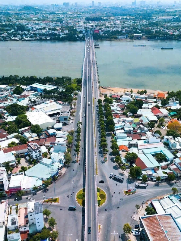 Bán lô biệt thự 404m2 giá 13 tỷ gần chợ Bửu Long, Trấn Biên, Đồng Nai