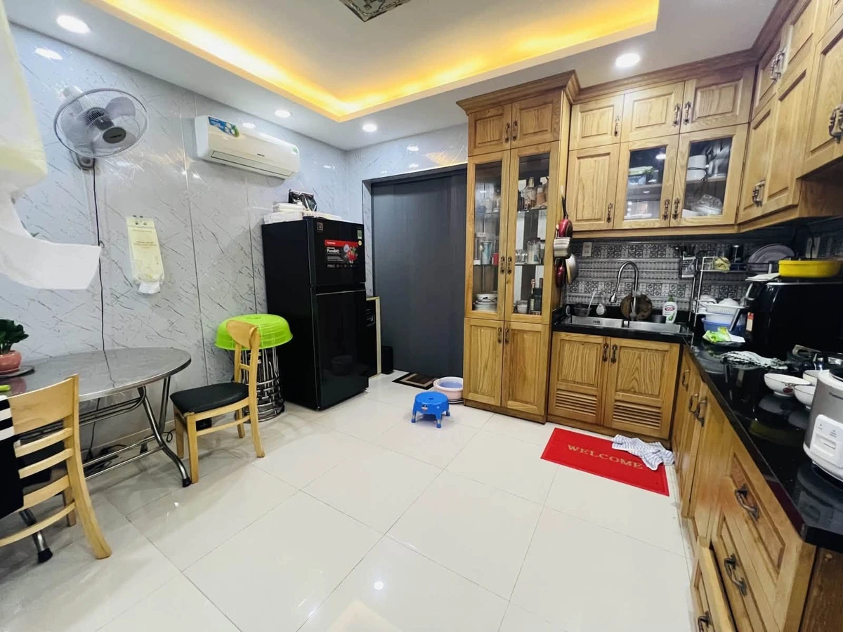 Bán căn hộ dịch vụ 5 tầng 9PN 47m² đường Hoàng Hoa Thám, Bình Thạnh giá 9,9 tỷ - Ảnh thu nhỏ 3
