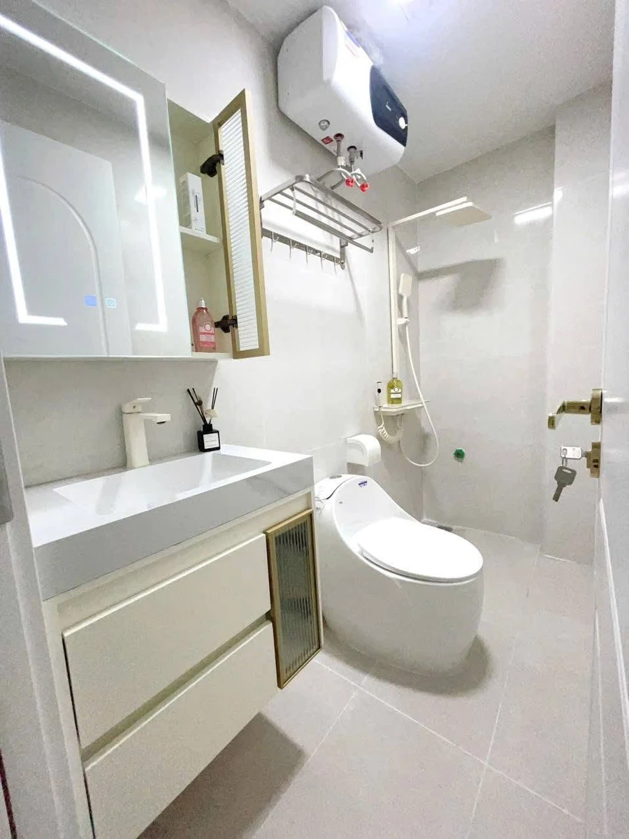 Bán nhà mặt đường 3 tầng 62,6m2 Trần Nguyên Hãn Hóc Môn, 4 tỷ - Ảnh thu nhỏ 4