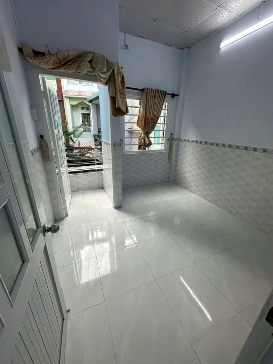Bán nhà 2 tầng Quận 5, 23m2, SHR, 3 tỷ 5 - Ảnh thu nhỏ 3