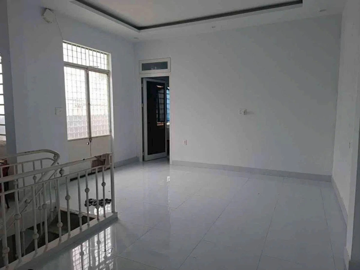 Nhà 2 tầng 80m² 2 mặt kiệt Trưng Nữ Vương 5 tỷ - Ảnh thu nhỏ 2