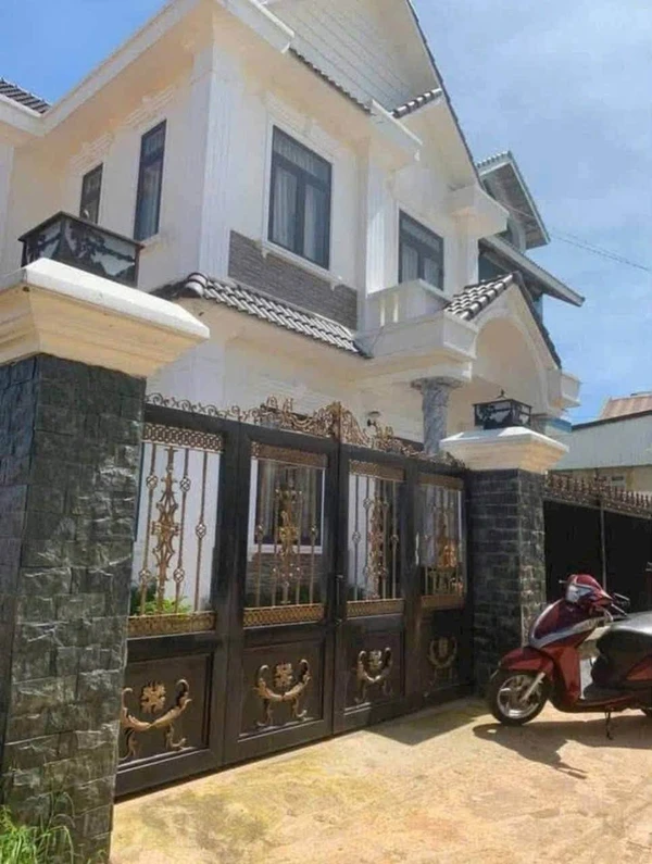 Bán villa 222m² 4PN Đà Lạt, Lý Nam Đế 9 tỷ
