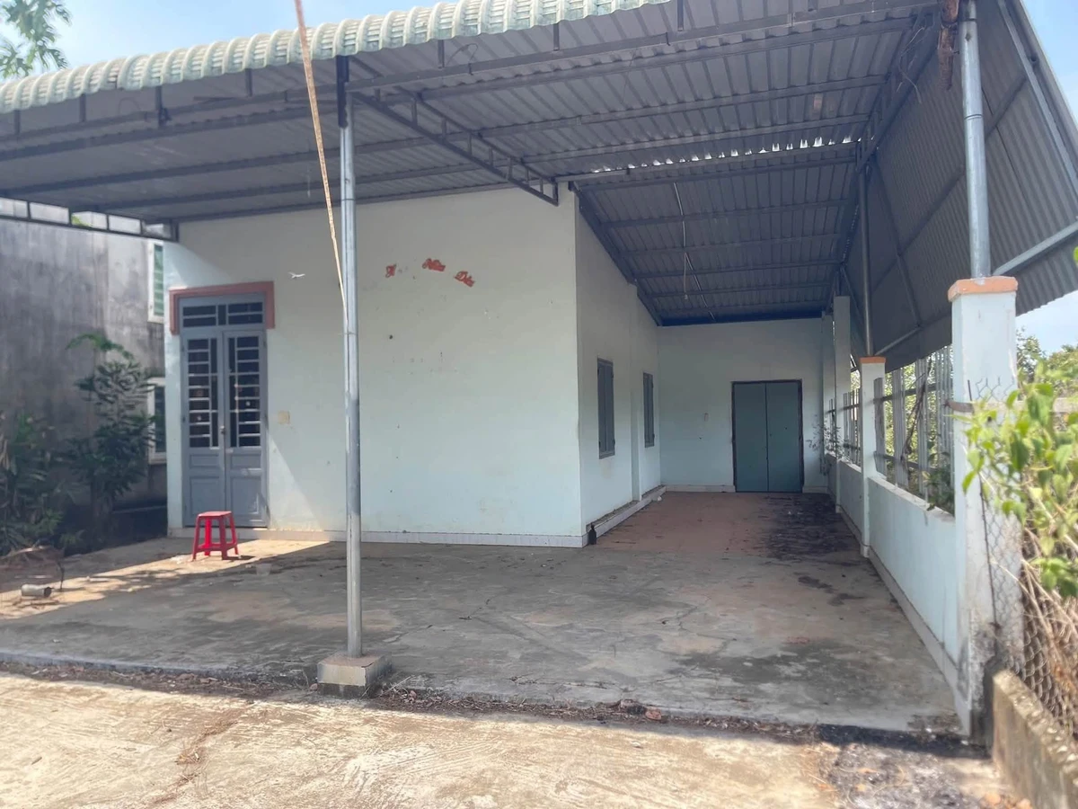 Bán nhà 1100m² Hoà Bình, giá 800 triệu - Ảnh thu nhỏ 2
