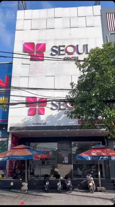 Nhà phố trung tâm Đồng Hới - Sân rộng đỗ xe - Mở showroom, PGD ngân hàng cực hiếm - Ảnh thu nhỏ 5