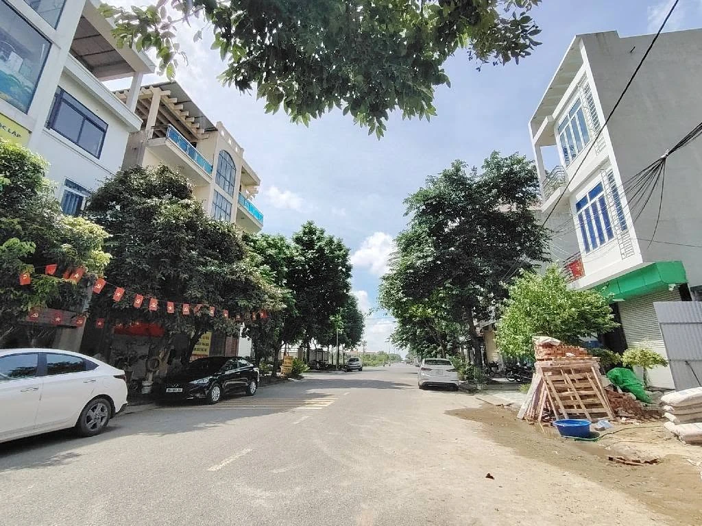 Bán nhà 4 tầng mặt phố góc Thuận Thành, Bình Dương, 3 tỷ - Ảnh thu nhỏ 3