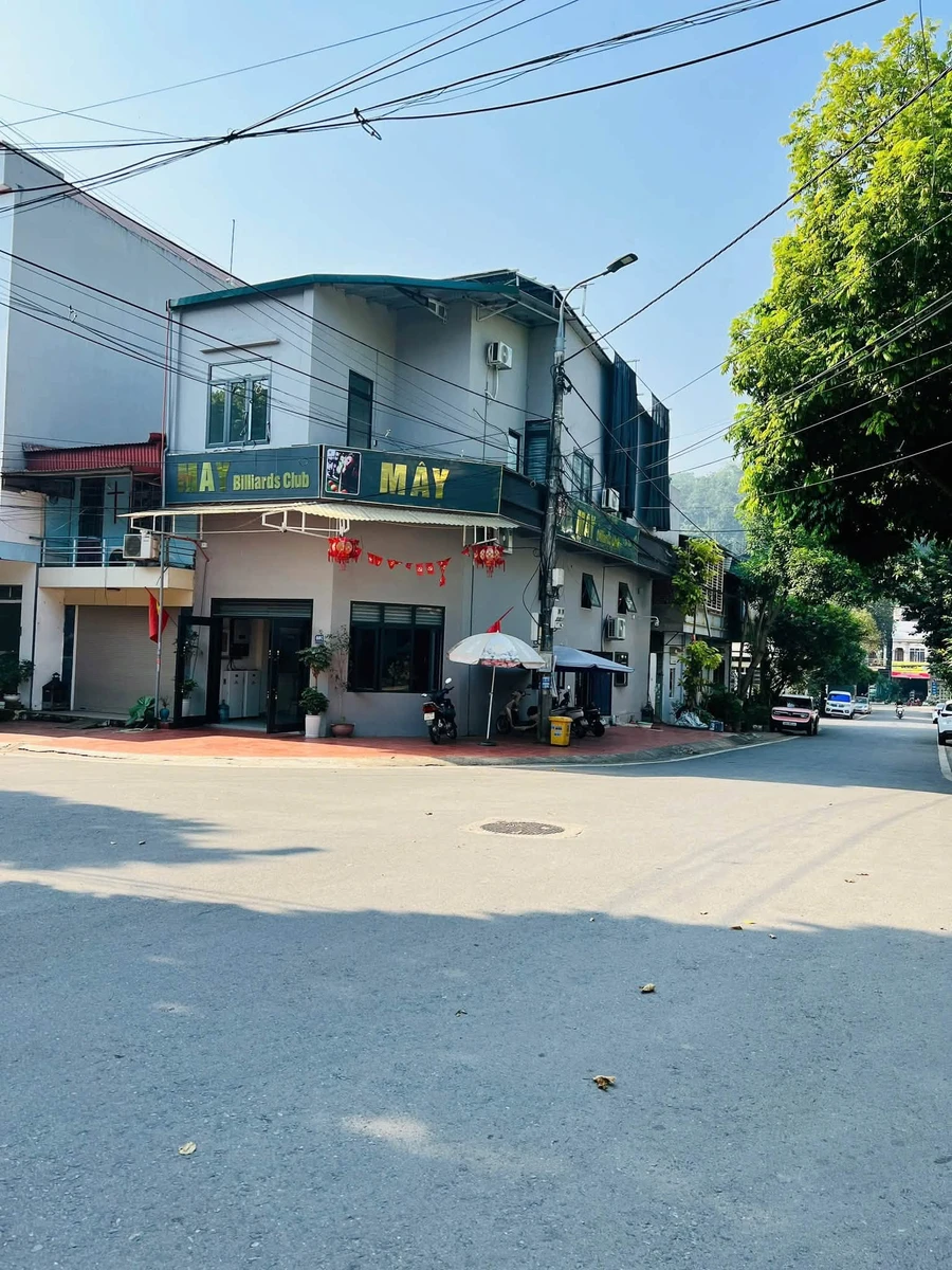 Bán nhà 3 tầng 117m² kinh doanh bi-a, 2 mặt tiền, Lào Cai - Ảnh thu nhỏ 2