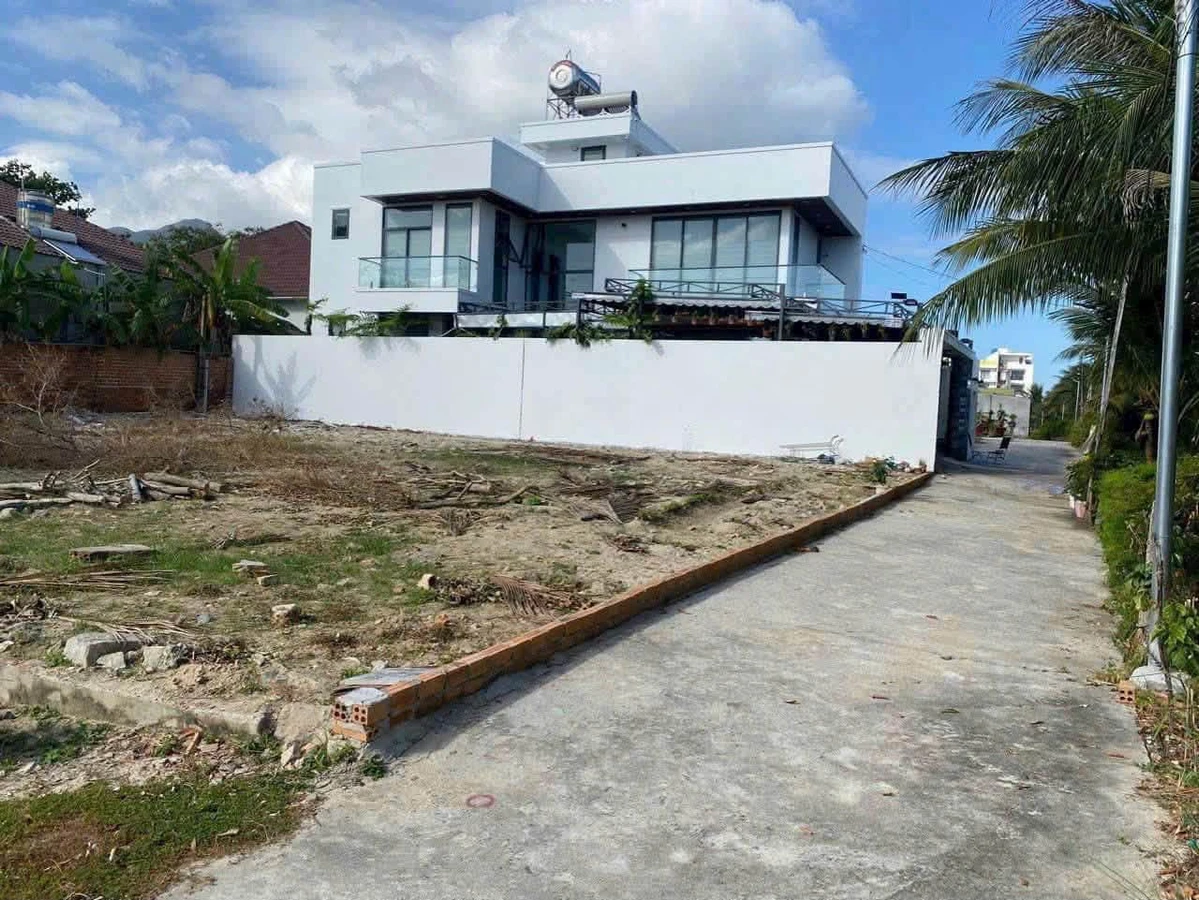Bán lô đất biển Dốc Lết 118m² cạnh resort - Ảnh thu nhỏ 3