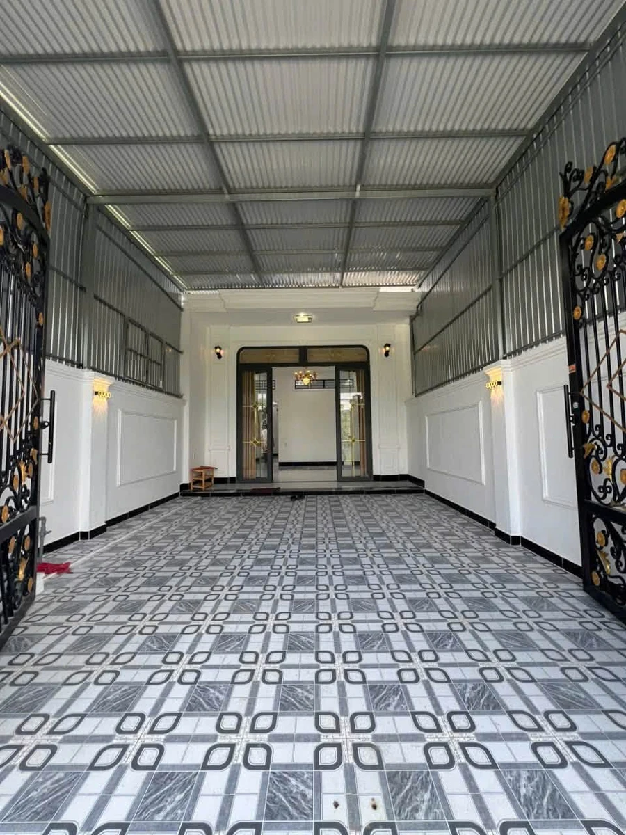 Bán nhà 3PN 100m² Tây Ninh 1,35 tỷ - Ảnh 1