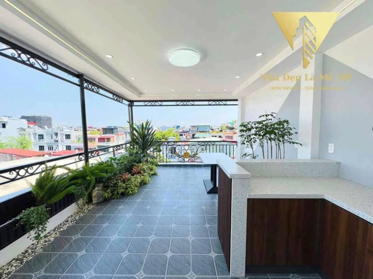 Bán nhà 4 tầng 50m² mặt tiền Hồ Sen, Quận 12, 5,12 tỷ - Ảnh thu nhỏ 2