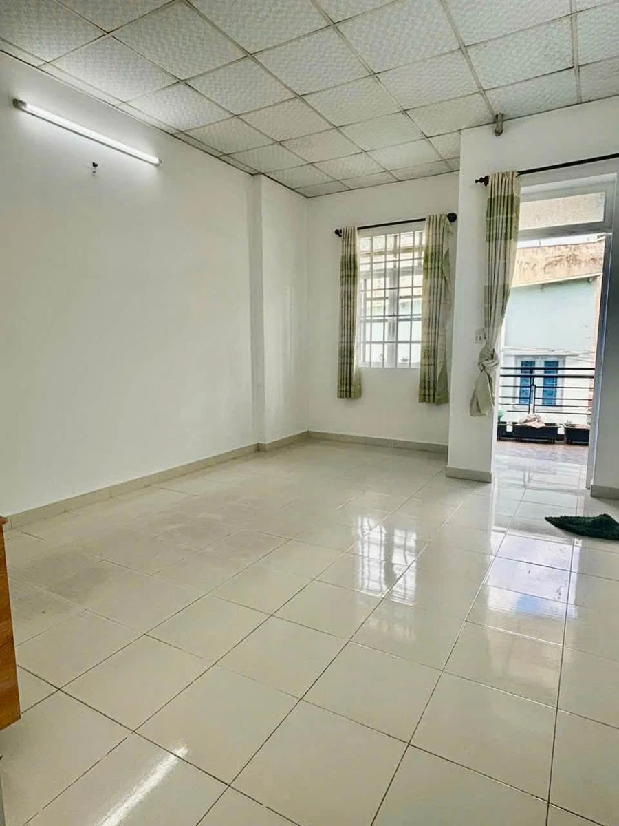Bán nhà phố 4PN Đường 185, Phước Long B, Q.9 – 56m² – 5.2 tỷ - Ảnh thu nhỏ 2