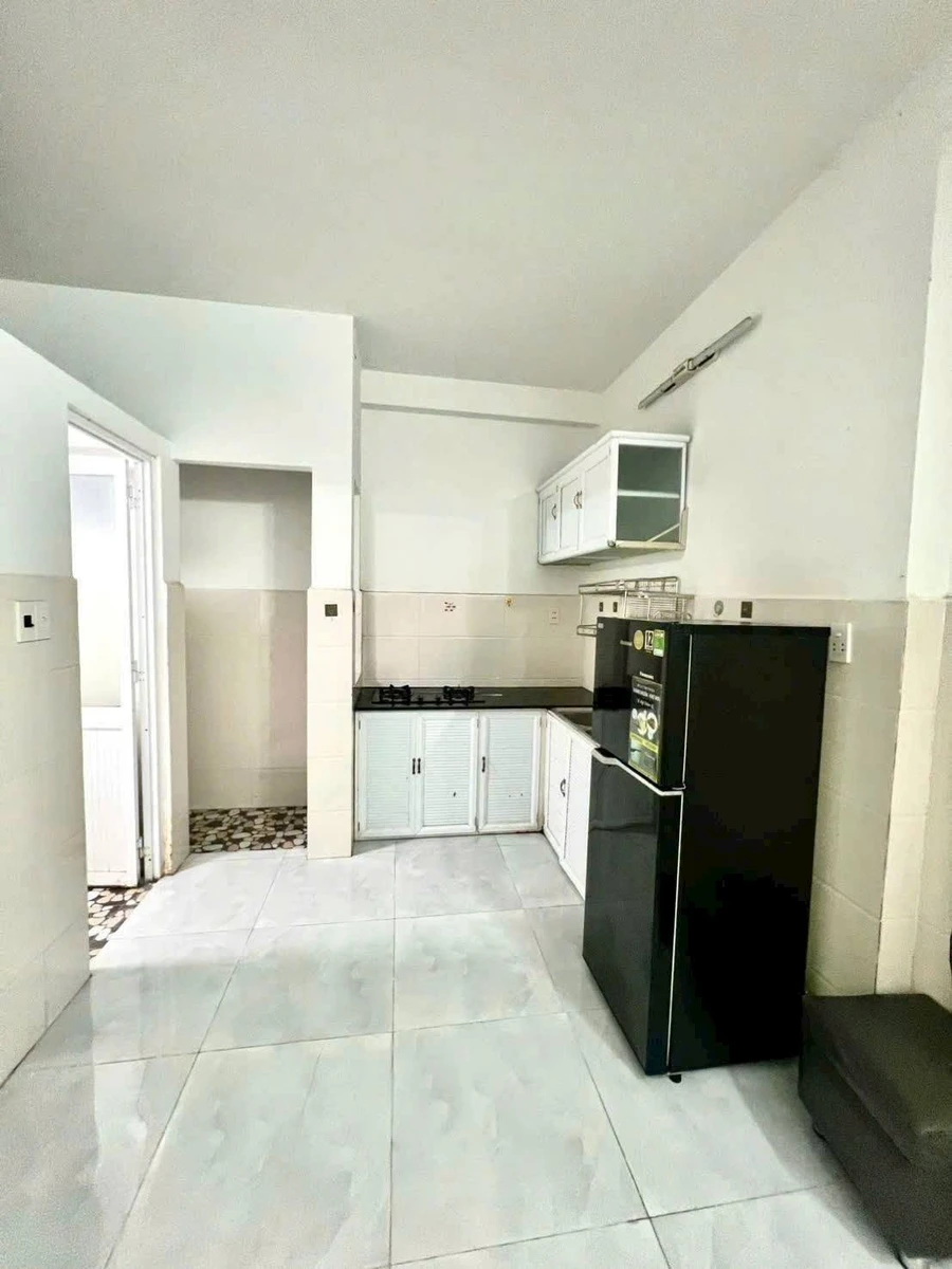Cho thuê nhà liền kề 2 PN 60m² Phú Lợi, Bình Dương 5 triệu/tháng - Ảnh thu nhỏ 4