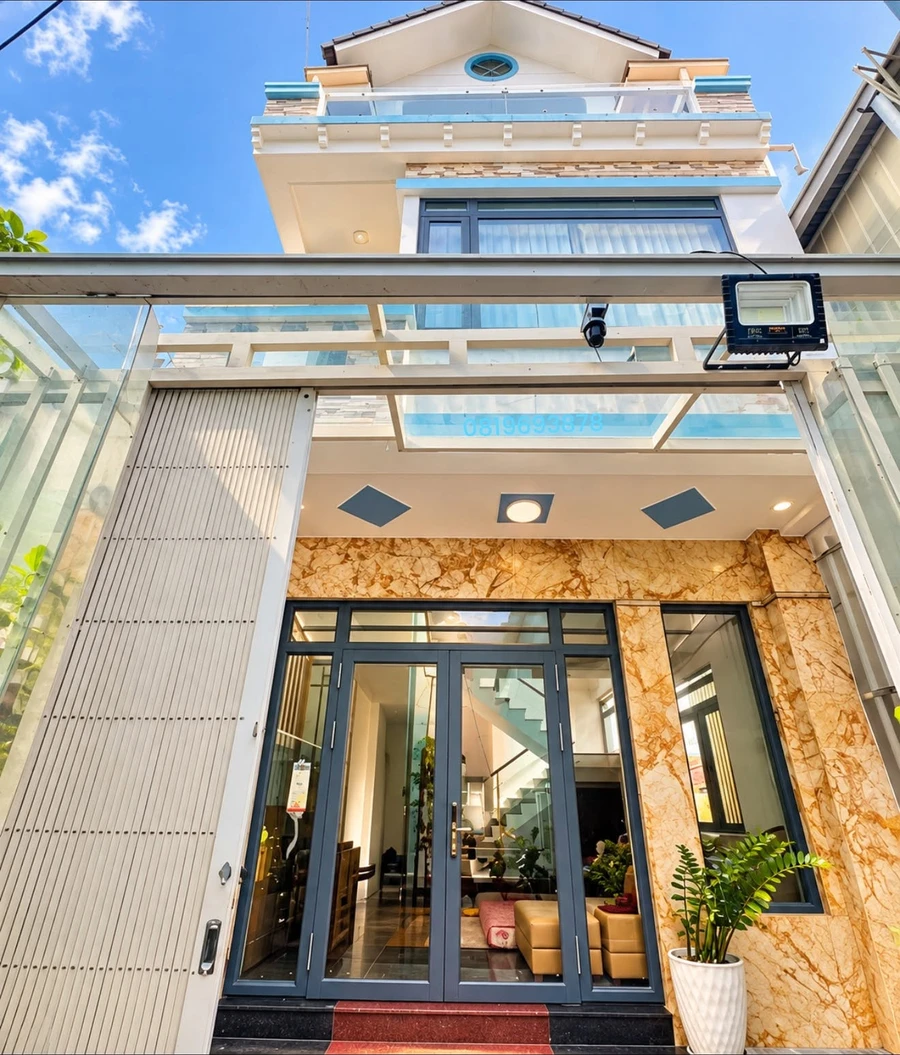 Bán nhà 3 tầng 6PN, 85m² Ngô Quyền, Đà Lạt - 4.95 tỷ - Ảnh 1