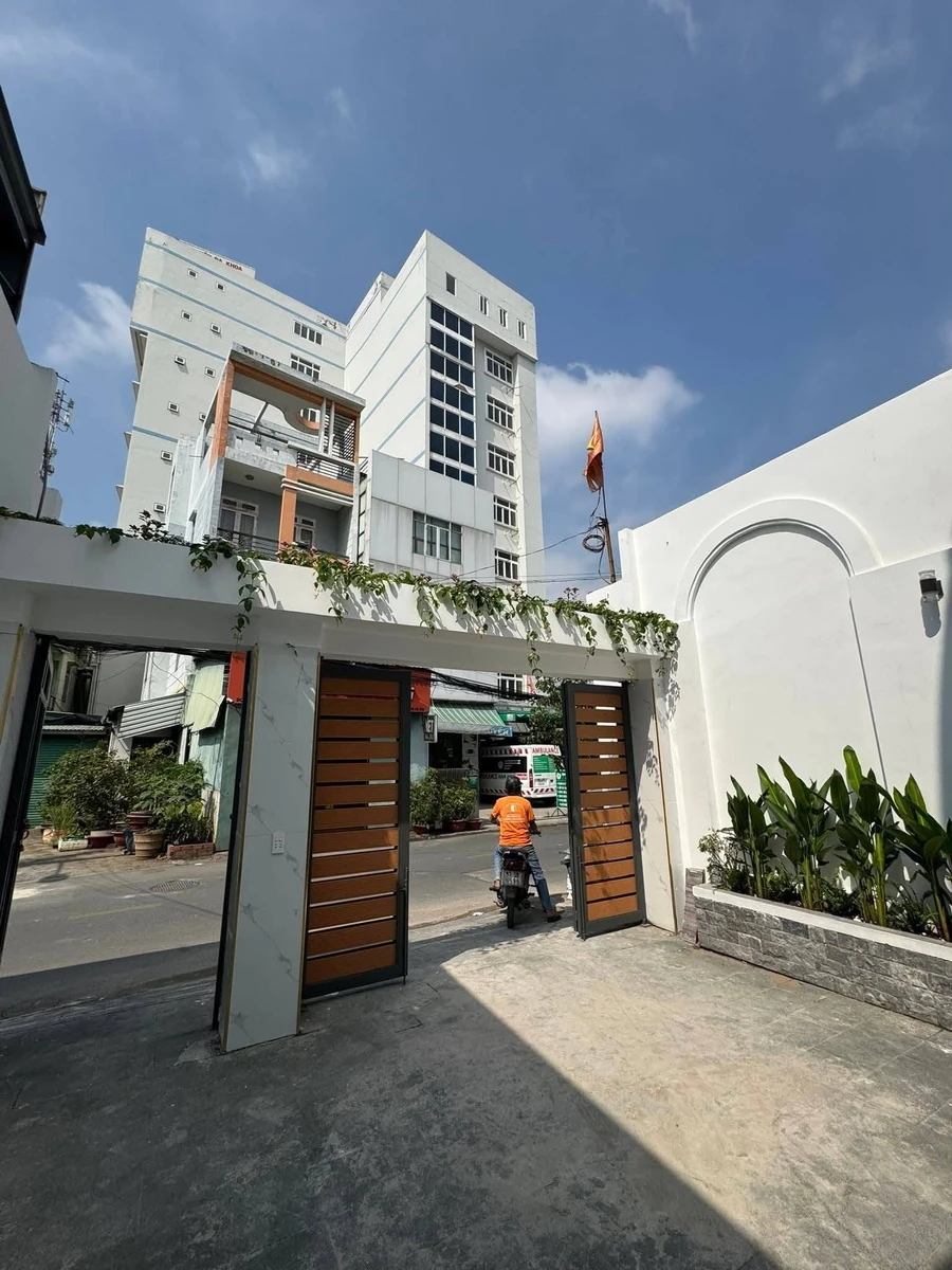 Bán nhà mặt tiền Nguyễn Đức Thiệu 117,2m2, 3PN, giá 6,9 tỷ, Dĩ An, Bình Dương - Ảnh 1