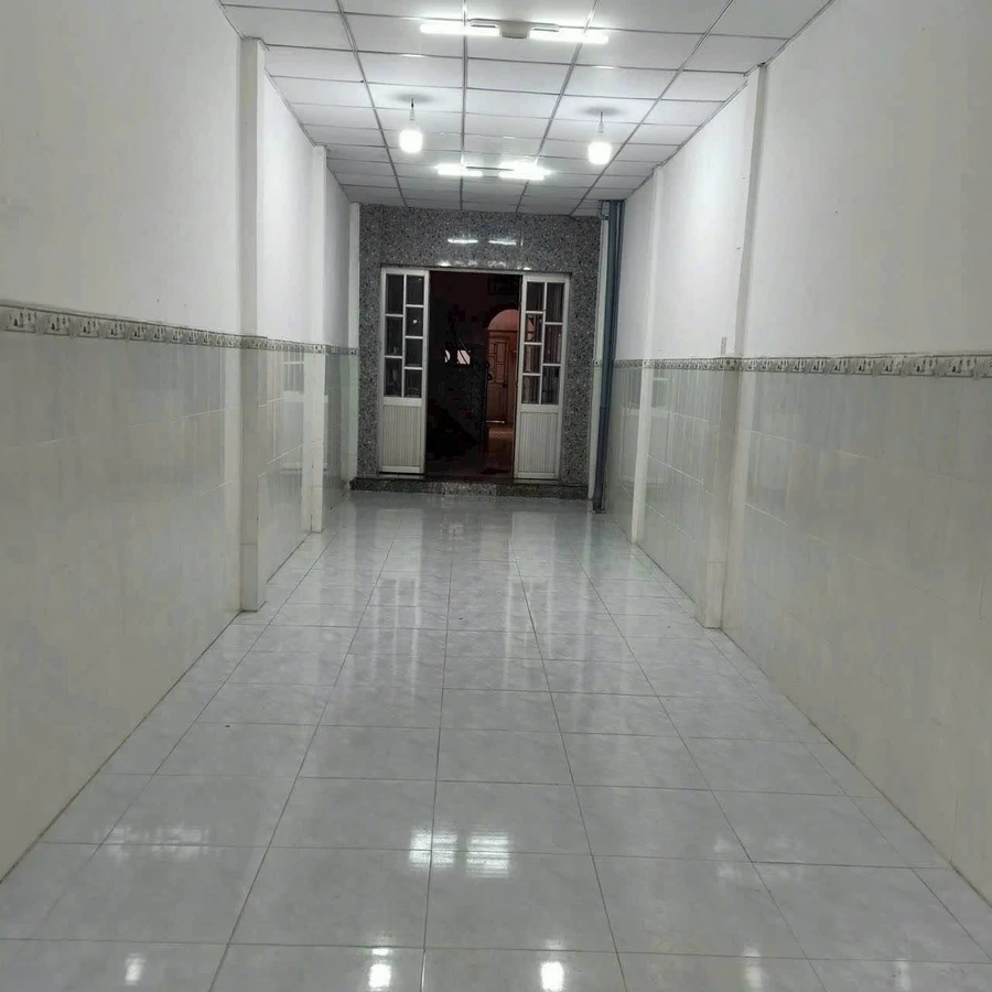 Bán nhà 1 trệt 2 lầu 72m² mặt tiền Tỉnh Lộ 10 Đức Hòa Hạ - Ảnh thu nhỏ 3