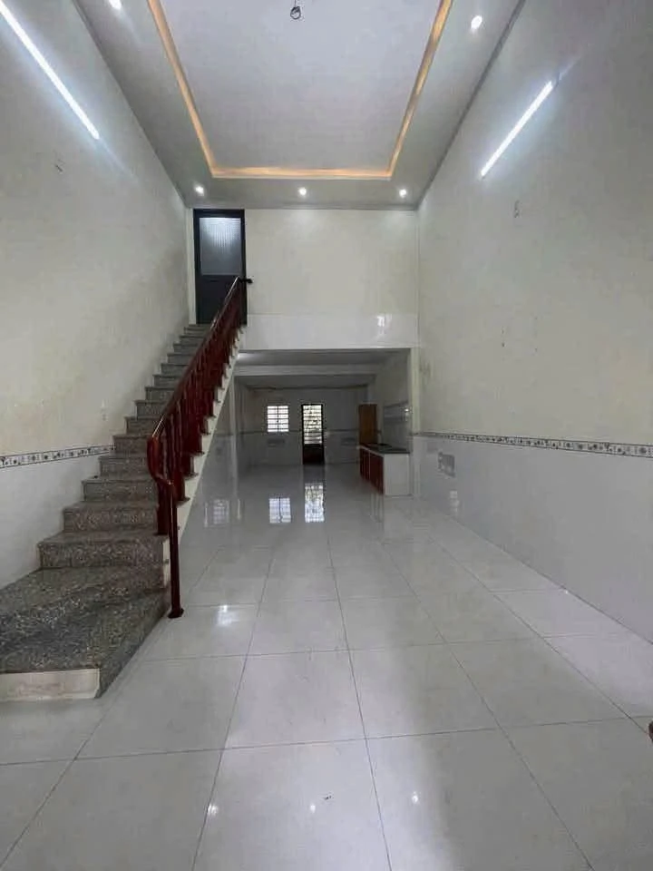 Bán nhà gác lửng TDC Long Bình, Đông Nam, 75.6m², 2.85 tỷ - Ảnh 1
