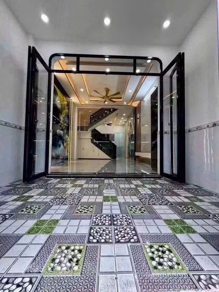 Bán nhà mới 4x18m 4PN, nội thất đầy đủ, Thới Tam Thôn 15, Đông Thạnh, Hóc Môn, 2,86 tỷ - Ảnh thu nhỏ 4
