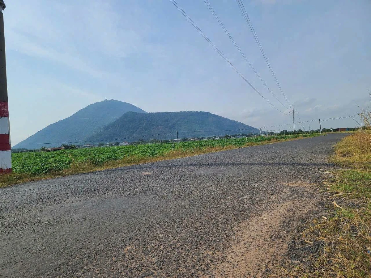 Bán đất vui núi 1008m² Thạnh Lợi, Tây Ninh 650 triệu - Ảnh 1