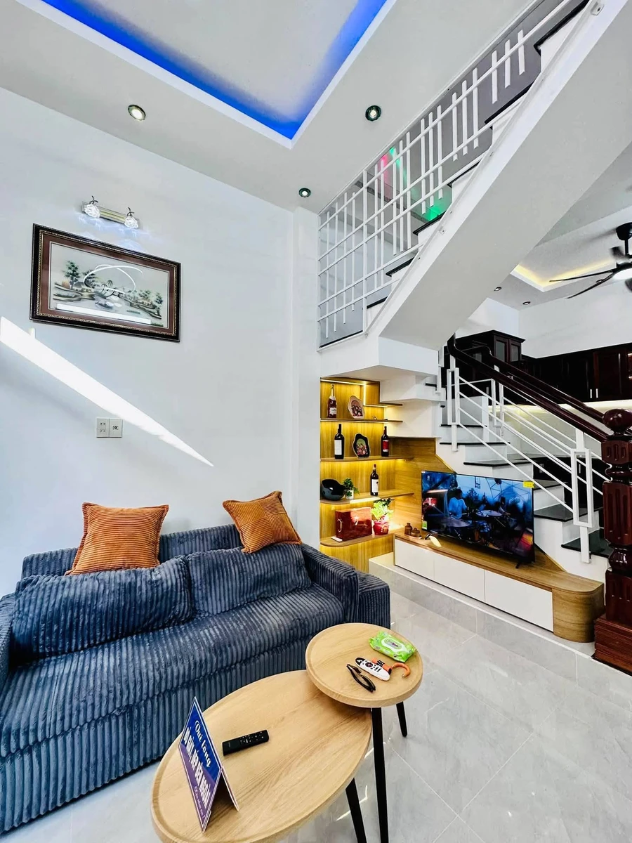Bán nhà 3 tầng 110m² 4 phòng ngủ Quy Nhơn - Ảnh thu nhỏ 2