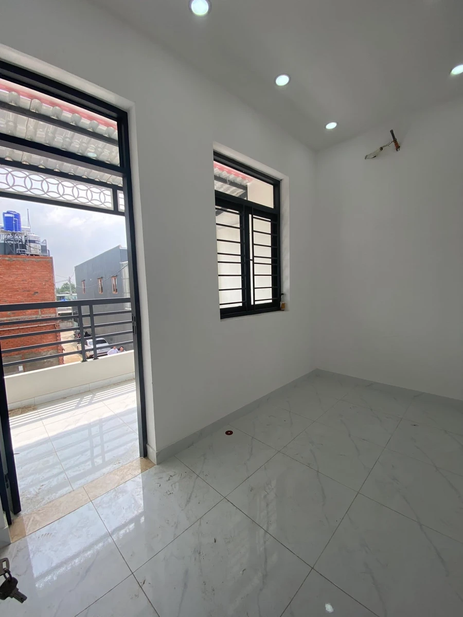 Bán nhà trệt lầu 4x11m, 2PN 2WC, Bình Tân, 595 triệu - Ảnh thu nhỏ 3