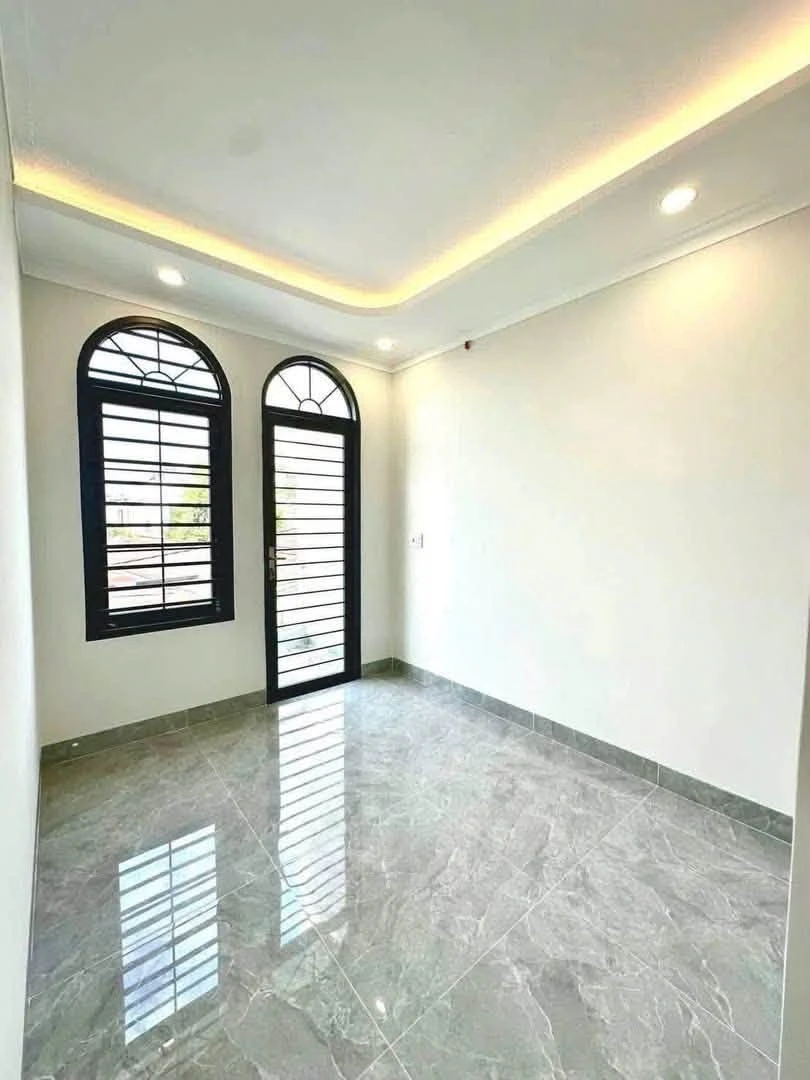 Bán nhà 1 trệt 1 lầu 60m2, 3 phòng ngủ Trấn Biên - Ảnh thu nhỏ 4