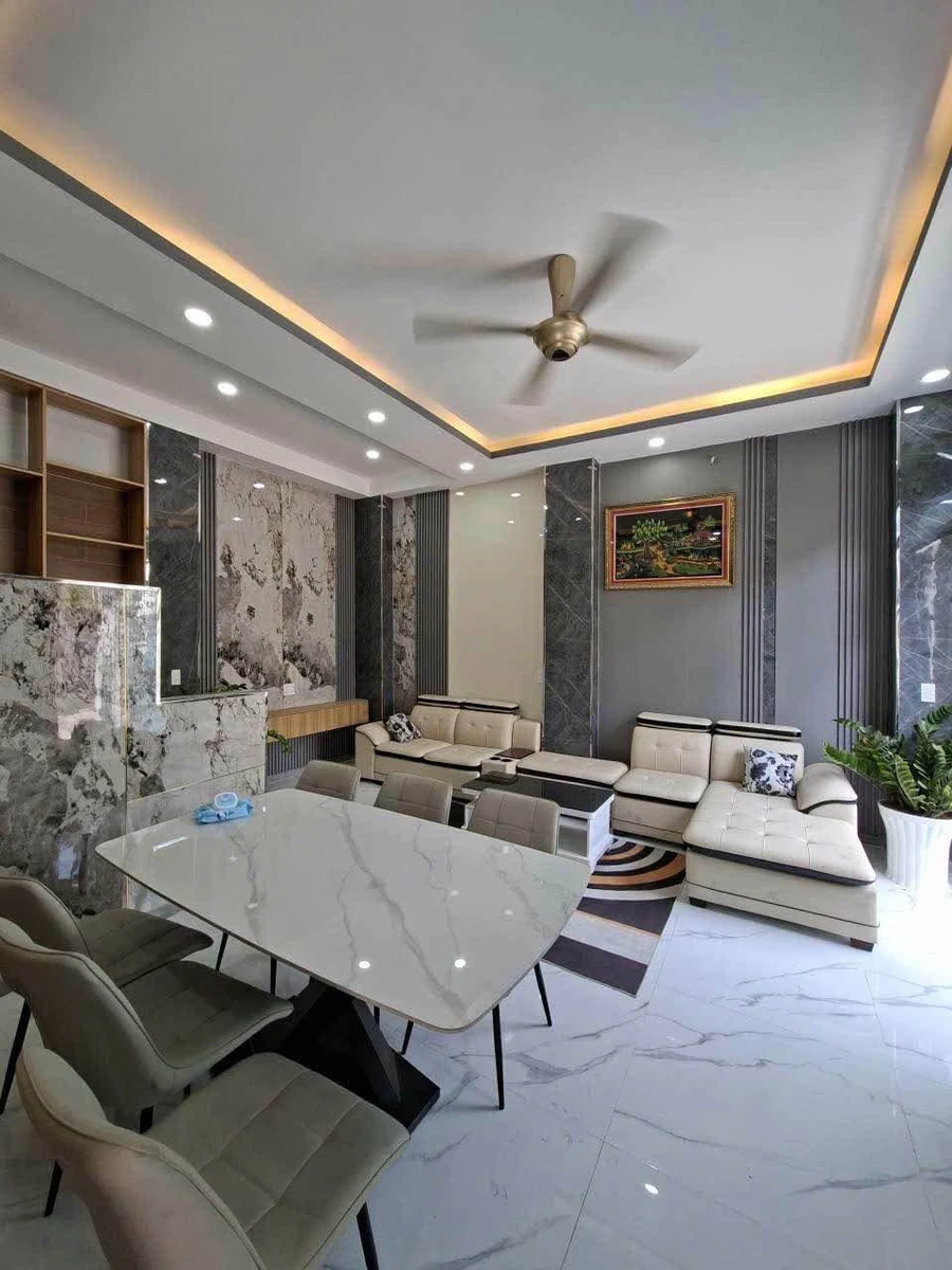 Cho thuê nhà 2 phòng ngủ 78m² gần Trung tâm Y tế Dĩ An, 8 triệu/tháng - Ảnh thu nhỏ 2