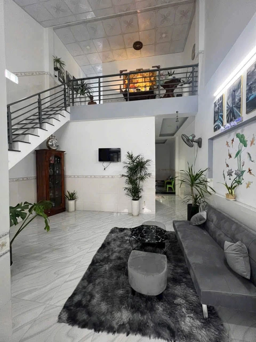 Bán nhà lầu mặt tiền Lê Quang Đạo, Mê Dức, 75m² - Ảnh 1