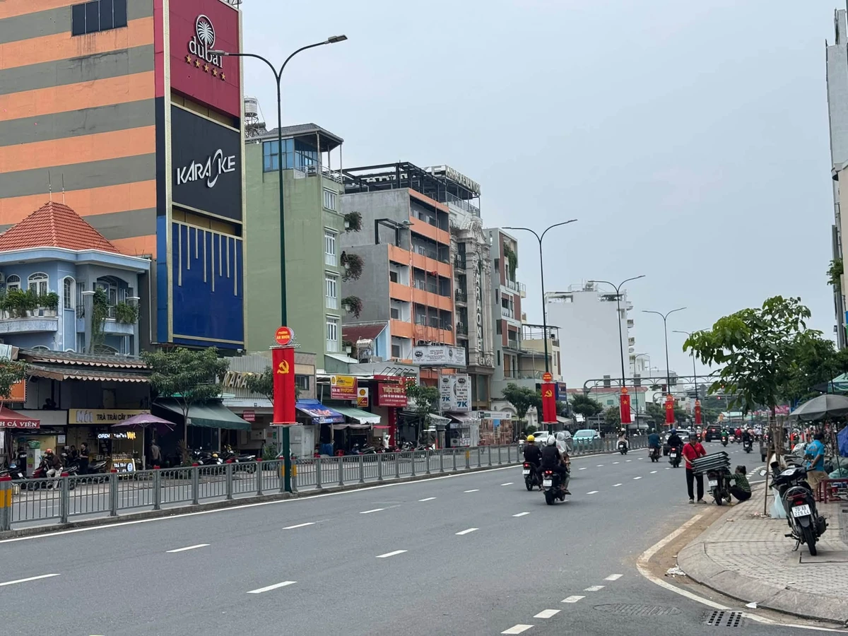 Bán nhà mặt tiền Dương Quảng Hàm, Phường 5, Gò Vấp, 339m2, giá 50 tỷ - Ảnh thu nhỏ 2