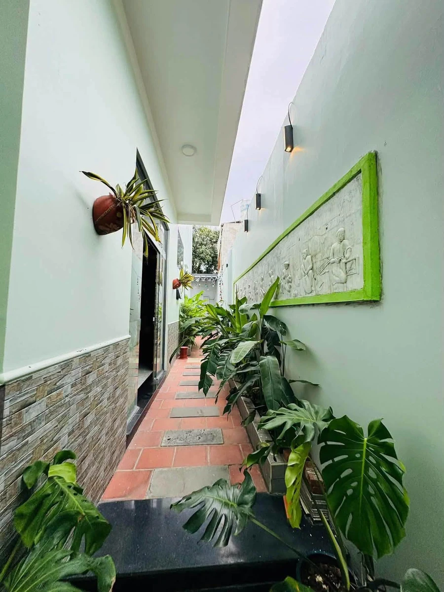 Bán nhà 1 trệt 1 lầu 230m² trung tâm Phan Thiết - Ảnh thu nhỏ 3