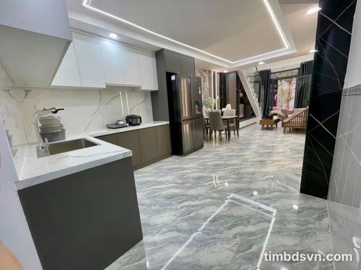 Bán nhà phố 2PN gần Emart 2 Quang Trung, nhỉnh 3 tỷ - Ảnh 1