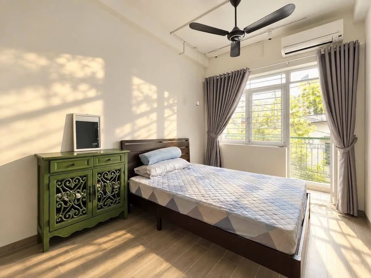 Bán nhà 4 tầng 62m2 phong cách Indochine, 4 phòng ngủ gần chợ Bà Chiểu, Bình Thạnh - Ảnh thu nhỏ 5