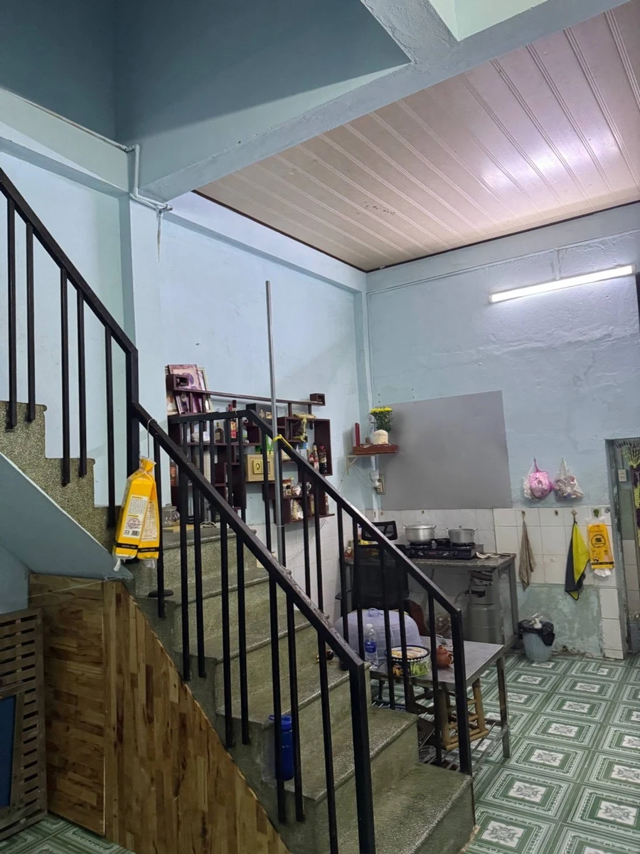 Bán nhà phố 81m² gần chợ Tân Hương, Tân Phú, 5 tỷ 8 - Ảnh thu nhỏ 2