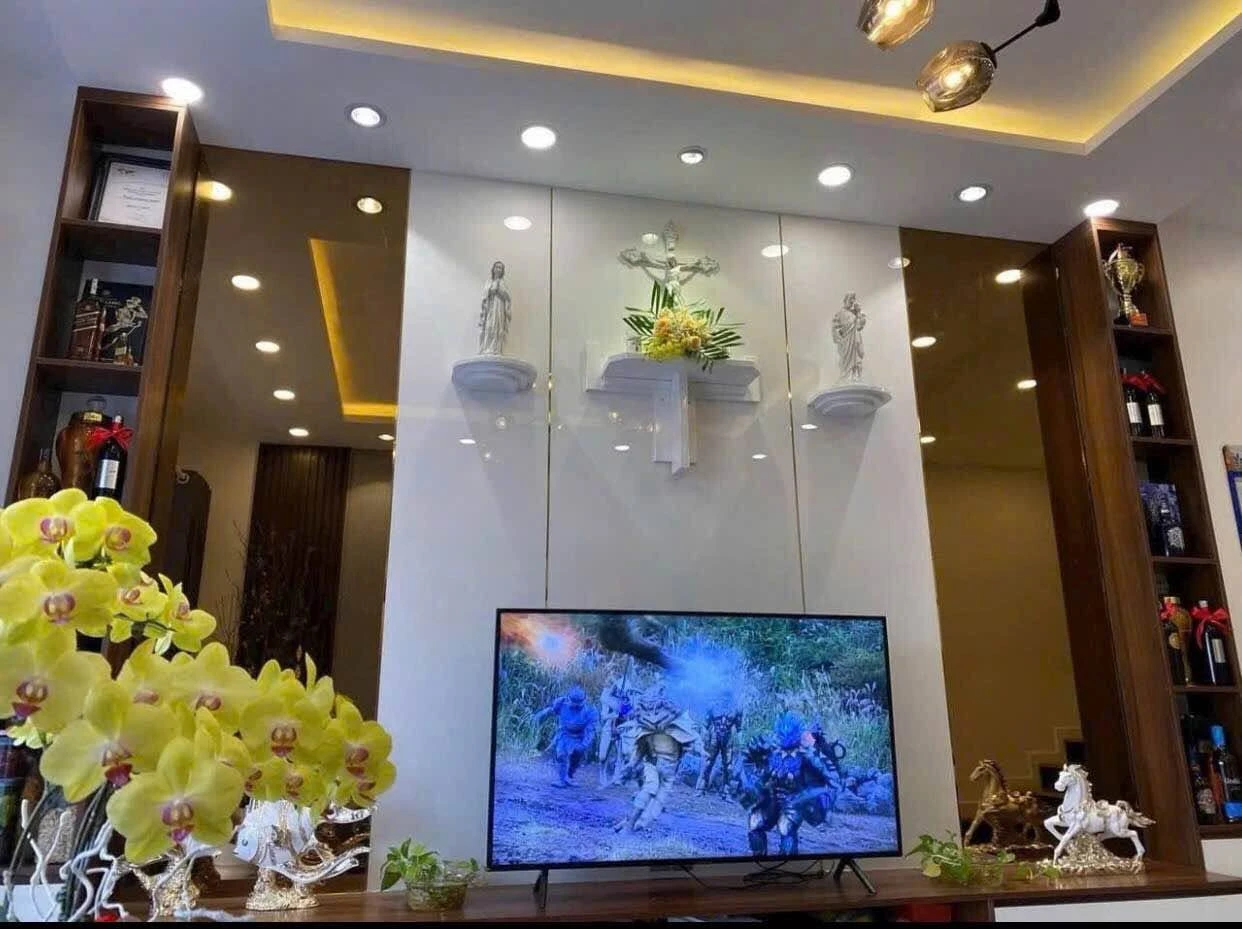 Bán nhà 3 tầng mặt tiền Võ Văn Kiệt, Phan Thiết, 88.4m2 - Ảnh 1