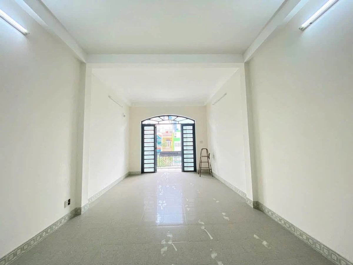 Cho thuê sàn văn phòng 45-60m² mặt tiền Trường Chinh, Tân Bình từ 4,5 triệu - Ảnh thu nhỏ 2