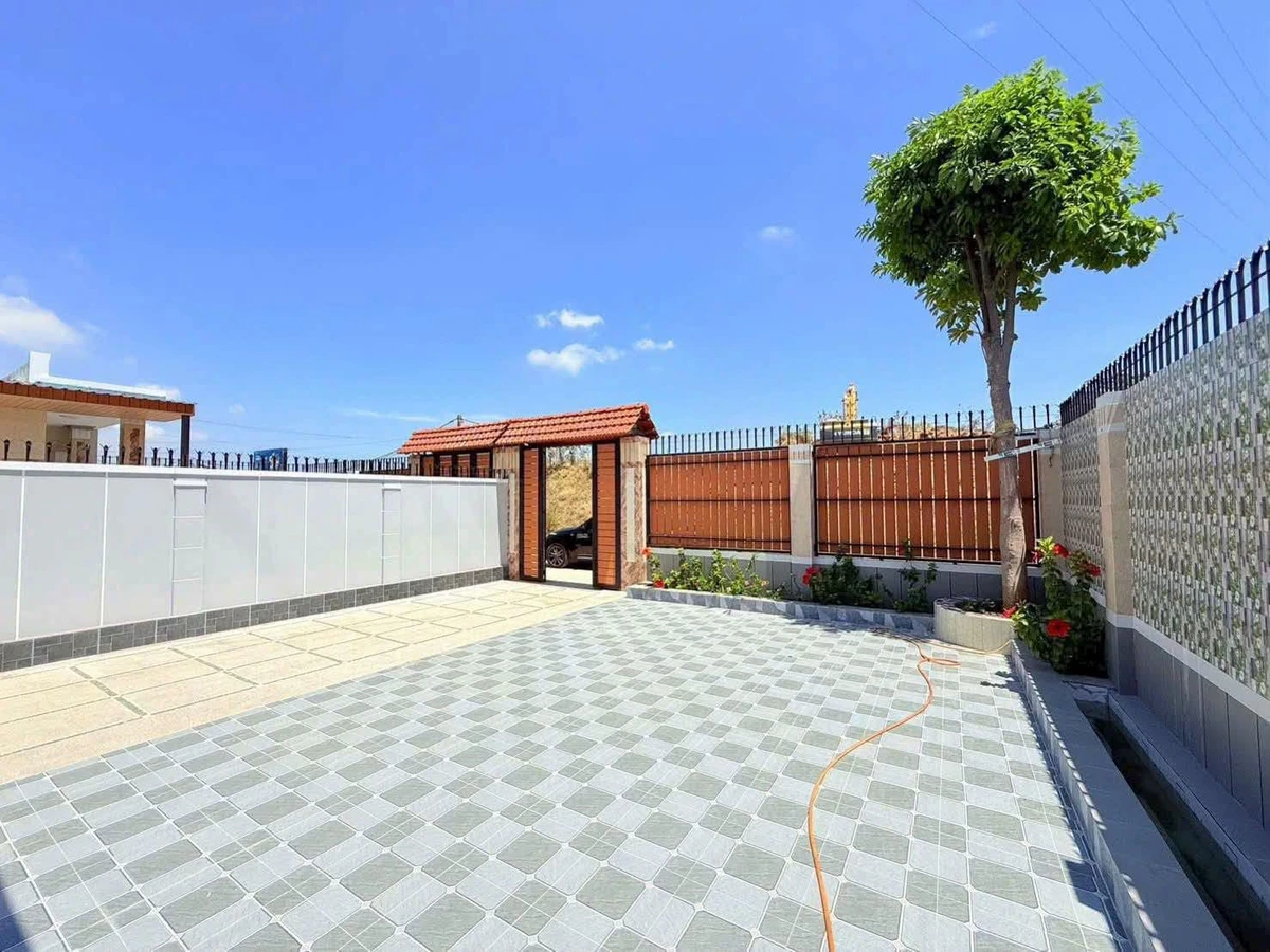 Bán biệt thự sân vườn 275m² 3 PN Vũng Tàu 6.1 tỷ - Ảnh thu nhỏ 3
