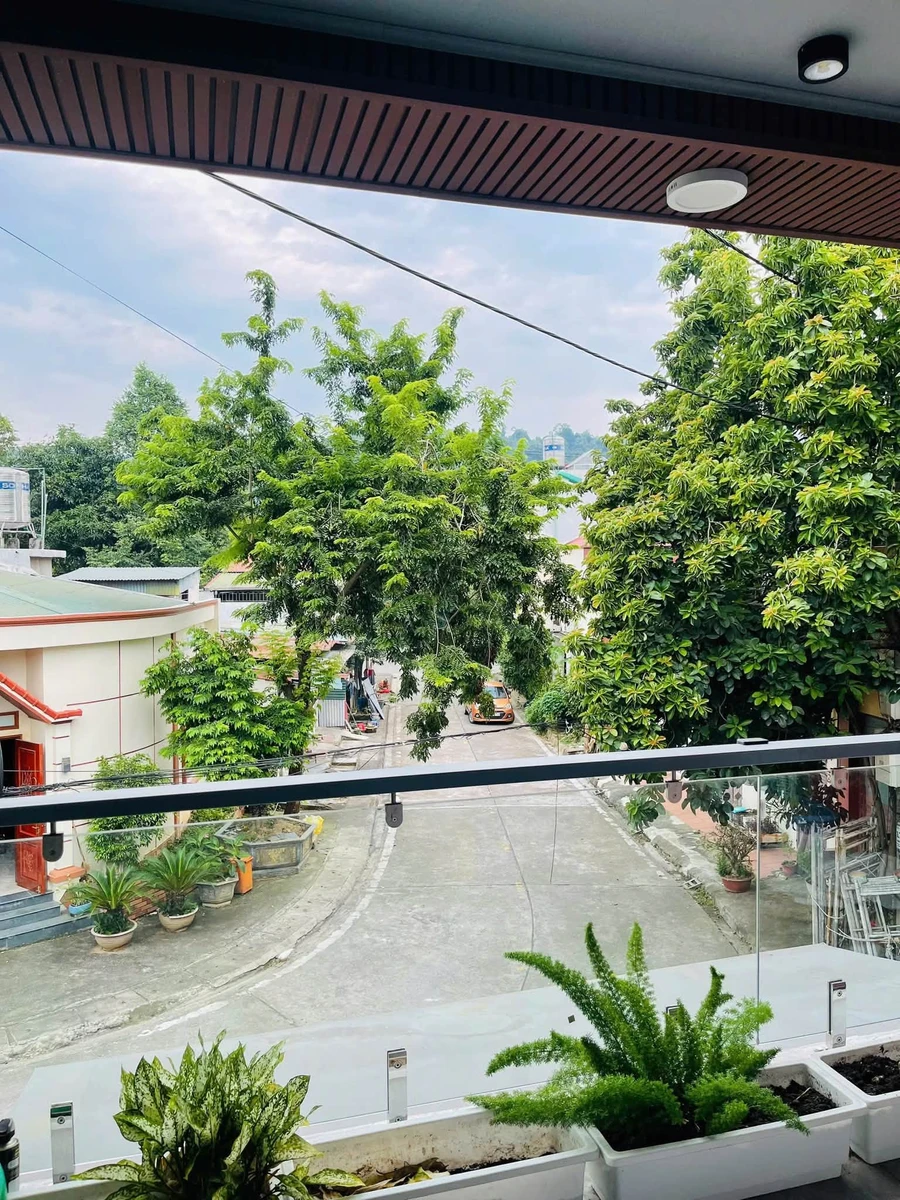 Bán nhà 2 tầng 3 PN 96,75 m² phố Hưng Thịnh - Ảnh thu nhỏ 3