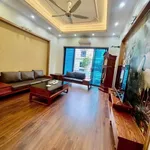 Cho thuê nhà 5 tầng 300m² Quận 1, 18tr/tháng - Ảnh thu nhỏ 1
