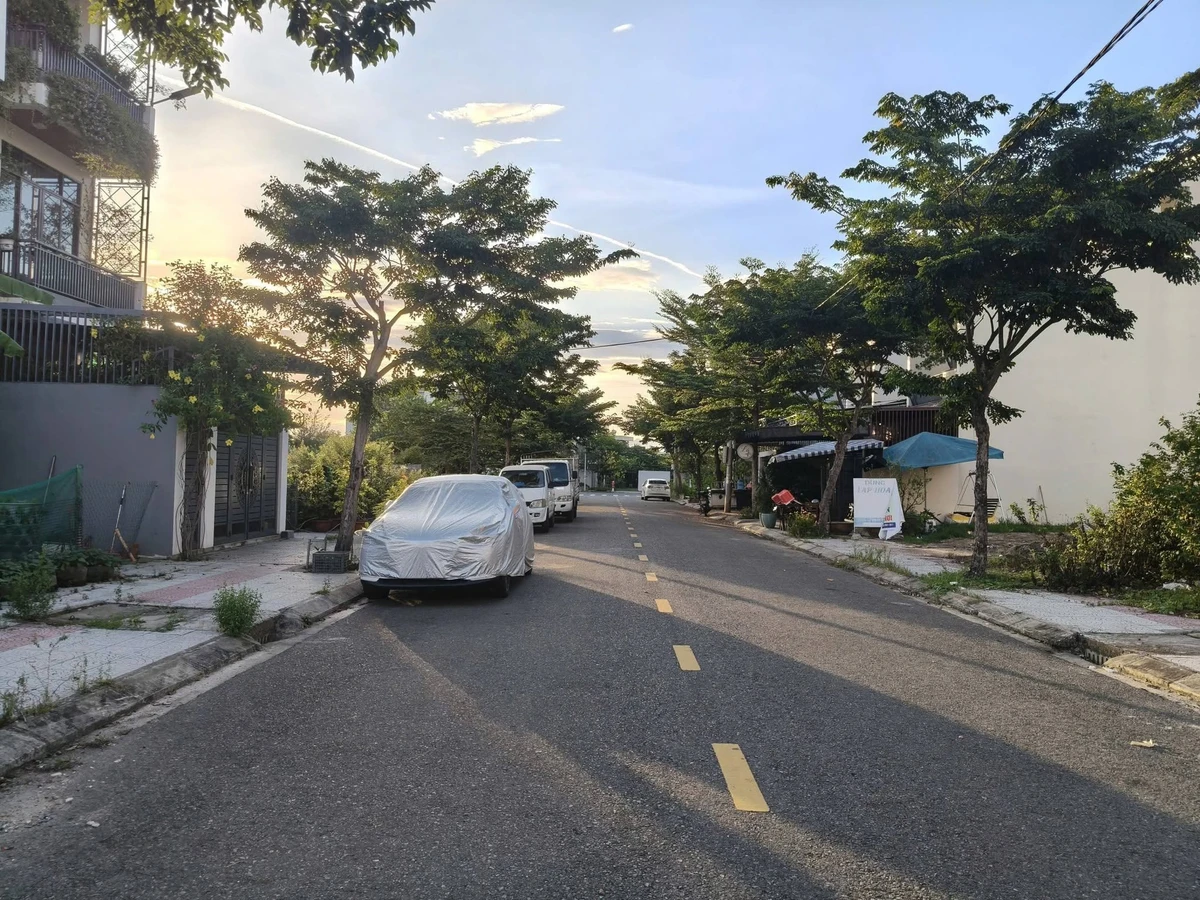 Bán đất KĐT Nam Hòa Xuân 100m2, giá 5,1 tỷ - Ảnh thu nhỏ 3