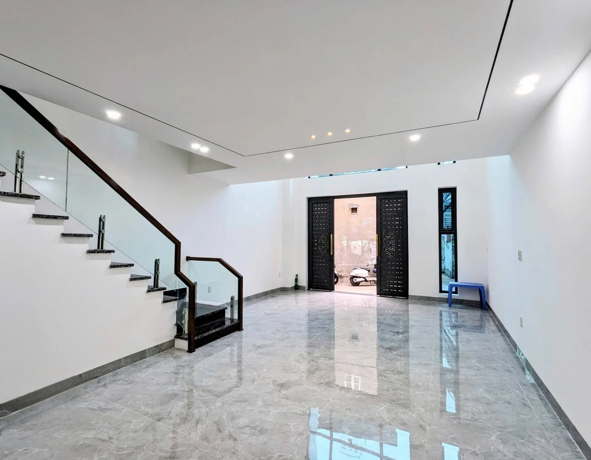 Bán nhà mới 60m² 5 tầng 4PN Trần Nguyên Hãn Hải Phòng - Ảnh 1