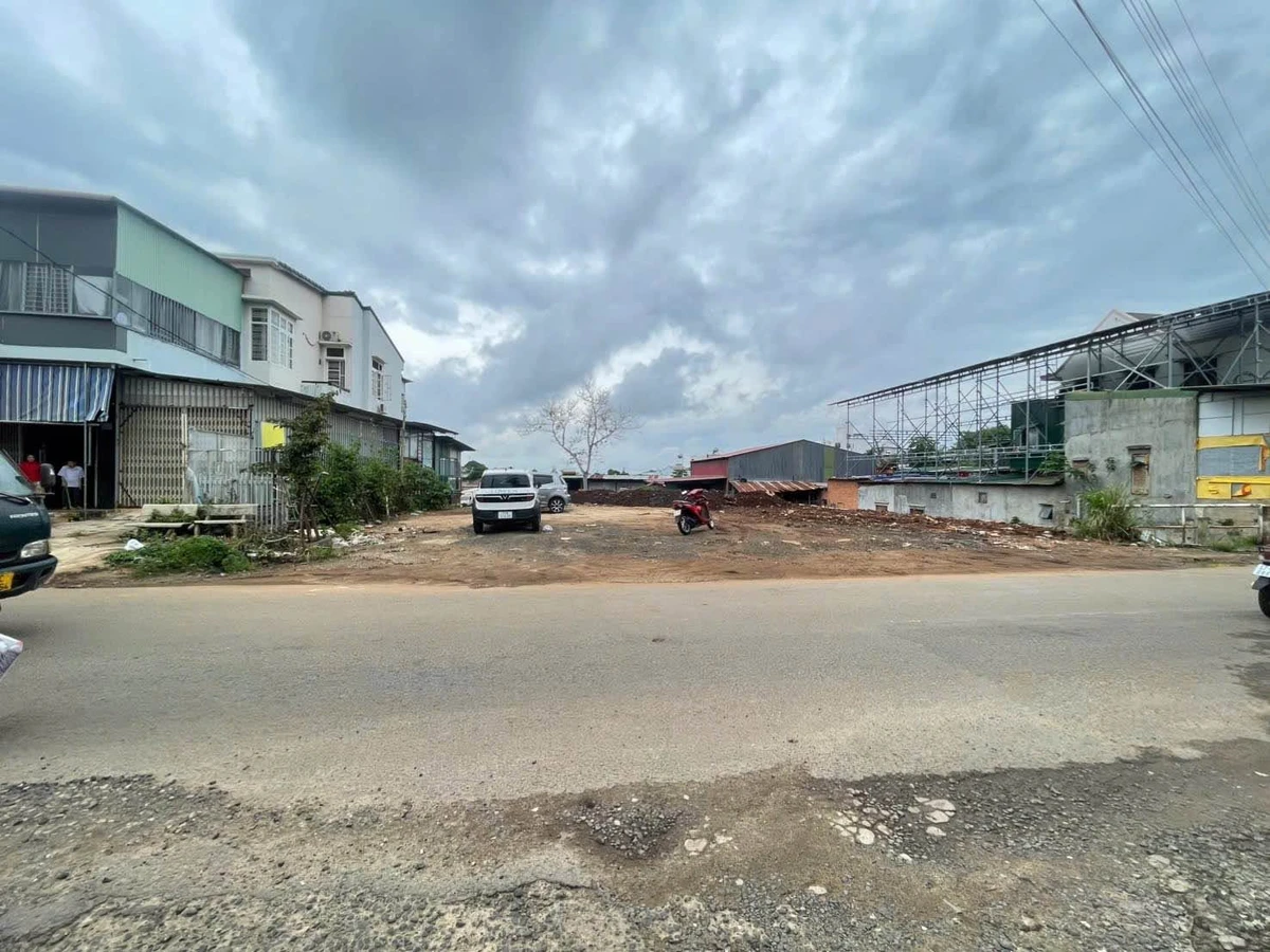 Bán đất mặt tiền Xô Viết Nghệ Tĩnh, Buôn Ma Thuột 227.6m², 17 tỷ - Ảnh thu nhỏ 4