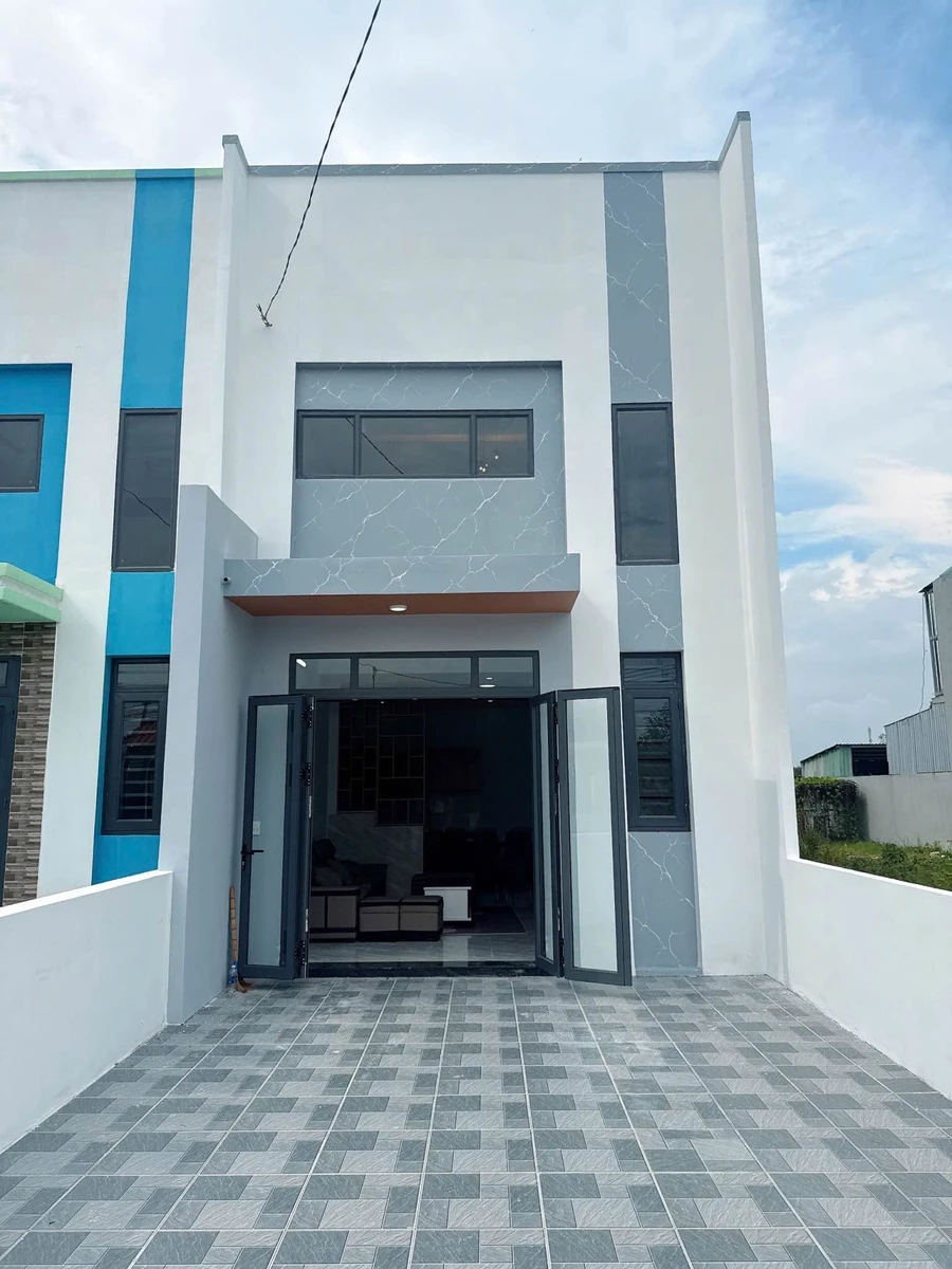 Nhà sân vườn Tân Định Bến Cát 200m² giá 2 tỷ 50 - Ảnh thu nhỏ 3