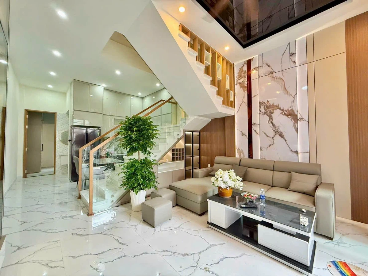 Nhà 3 tầng kiệt ô tô Trường Chinh, 65m², 3 phòng ngủ, 5.59 tỷ - Ảnh 1