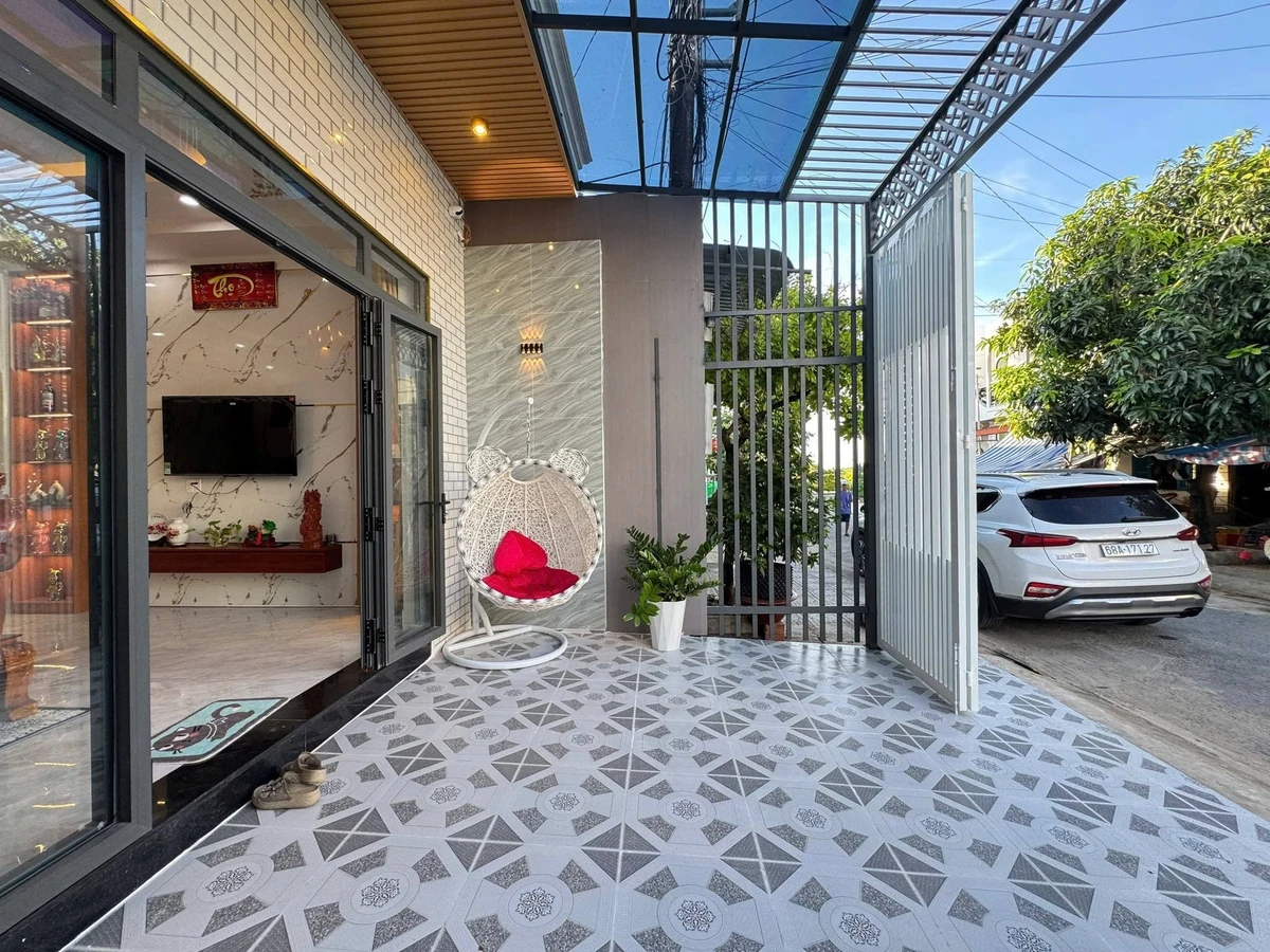 Bán nhà mặt tiền Phan Văn Trường, Rạch Giá 100m² 1 tỷ 990 - Ảnh thu nhỏ 4