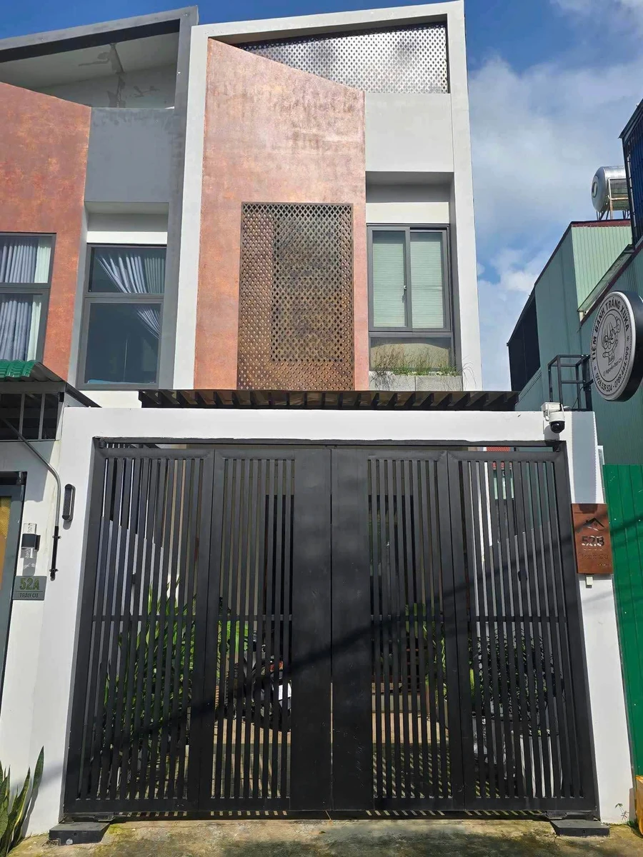 Bán nhà full nội thất 4x18,95m đường Trần Cừ, khu đô thị Trung Nguyên, Buôn Ma Thuột - Ảnh thu nhỏ 3